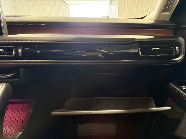 Used 2023 Lincoln Aviator Reserve image 26