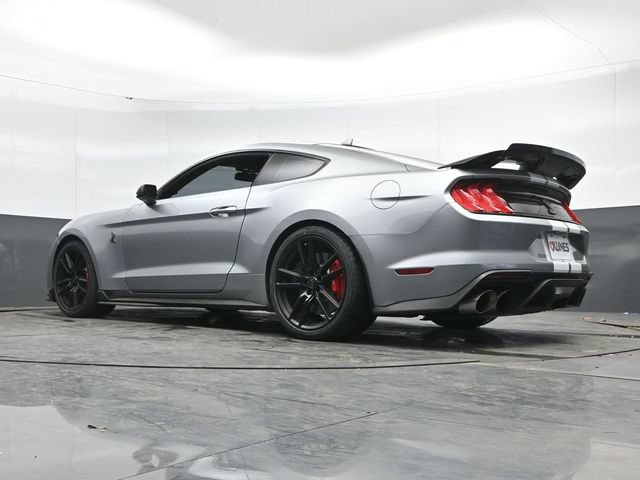 Used 2022 Ford Mustang Shelby GT500 w/ Technology Package RWD image 36