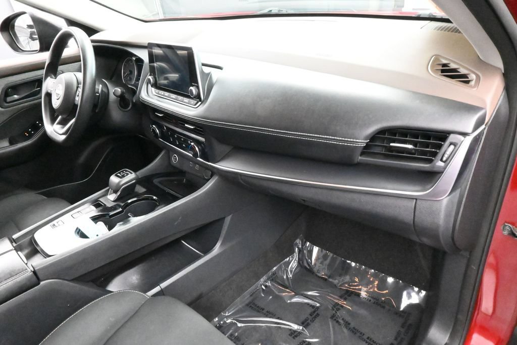Used 2023 Nissan Rogue S FWD image 40