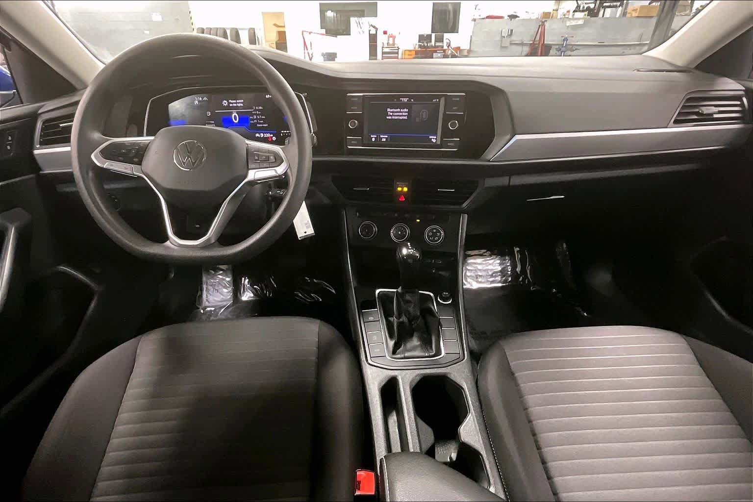 Used 2023 Volkswagen Jetta S FWD image 15