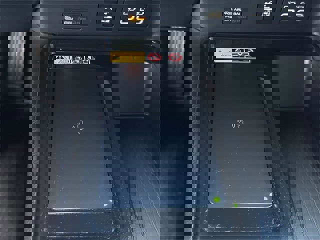 Used 2025 Toyota Camry LE image 22