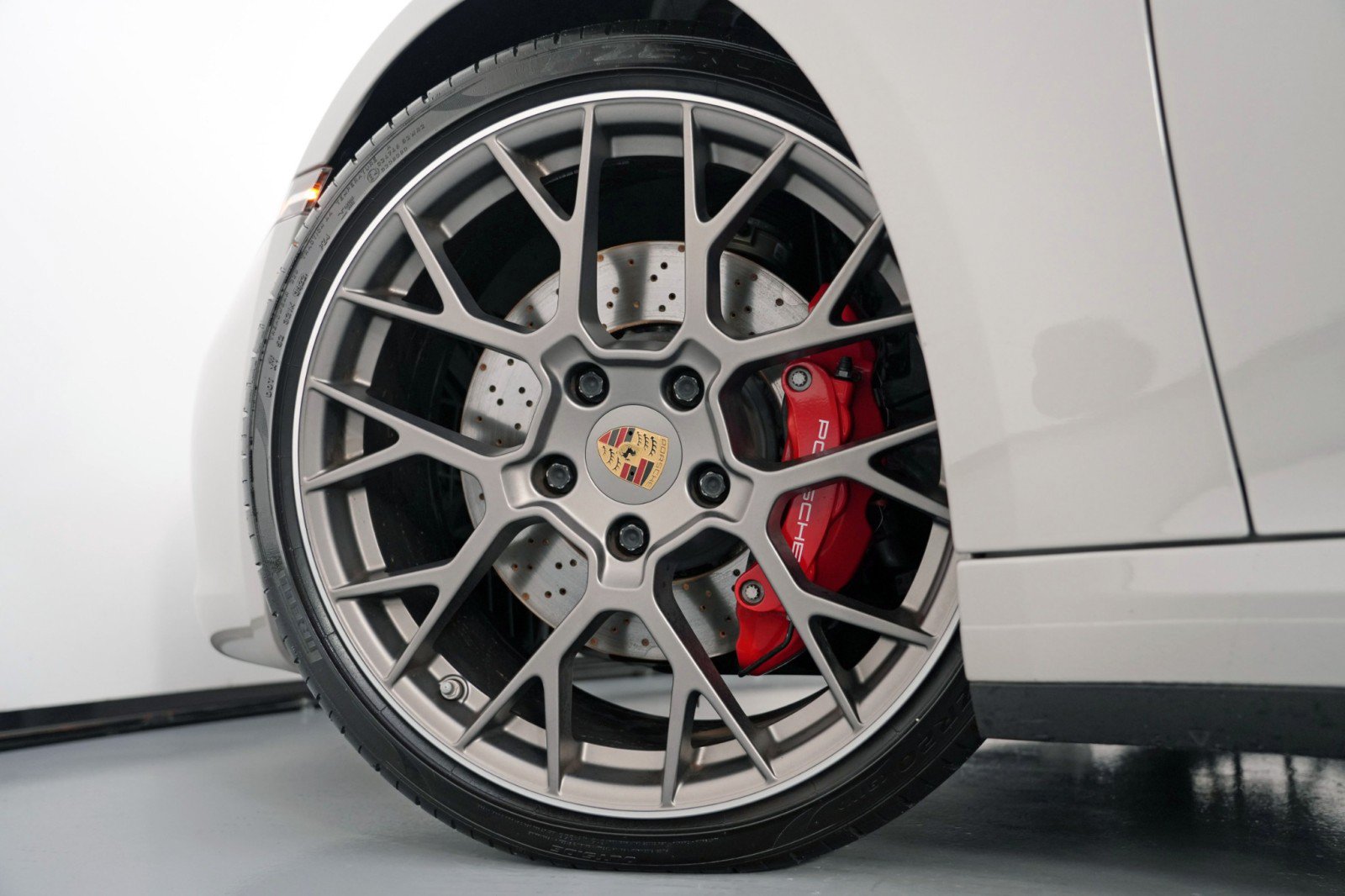 Used 2023 Porsche 911 Carrera S w/ Sport Package RWD image 55