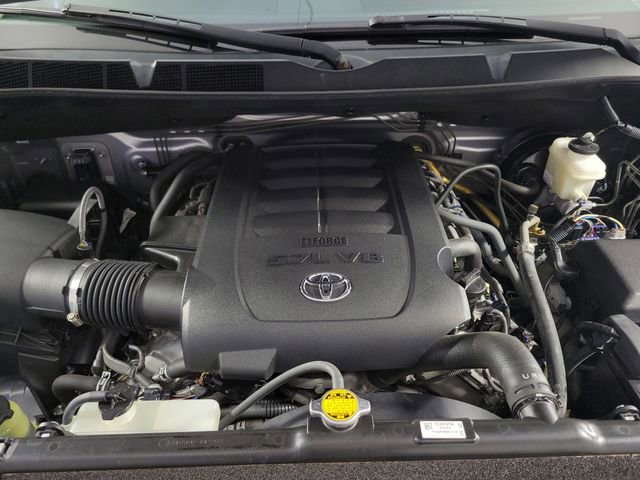 Used 2016 Toyota Tundra SR5 AWD/4WD image 13