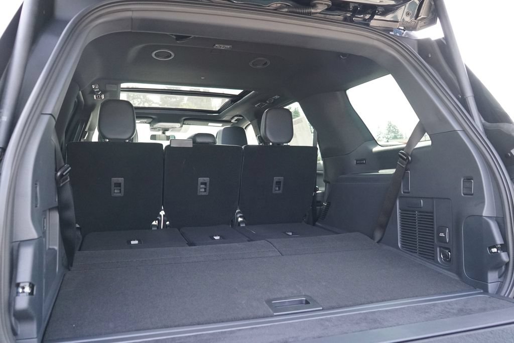 New 2026 Lincoln Navigator Reserve w/ Jet Appearance Package AWD/4WD image 26