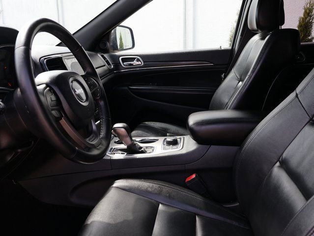 Used 2020 Jeep Grand Cherokee Limited image 22
