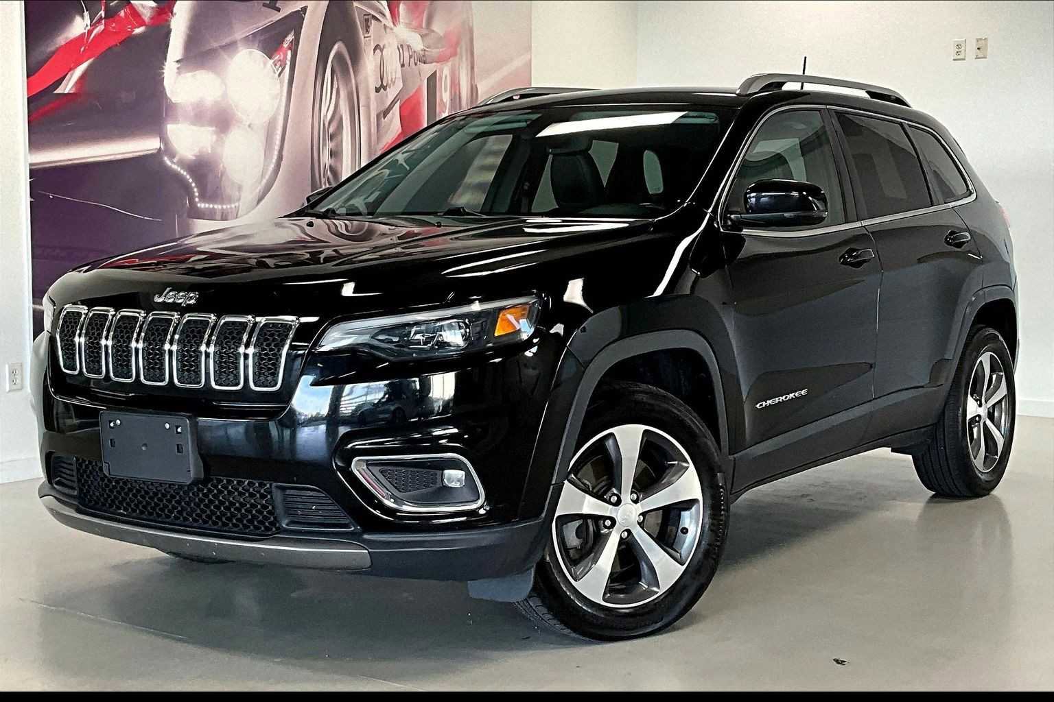 Used 2020 Jeep Cherokee Limited image 1