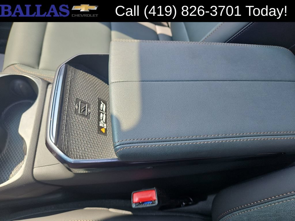 Certified 2026 GMC Terrain AT4 AWD/4WD image 17