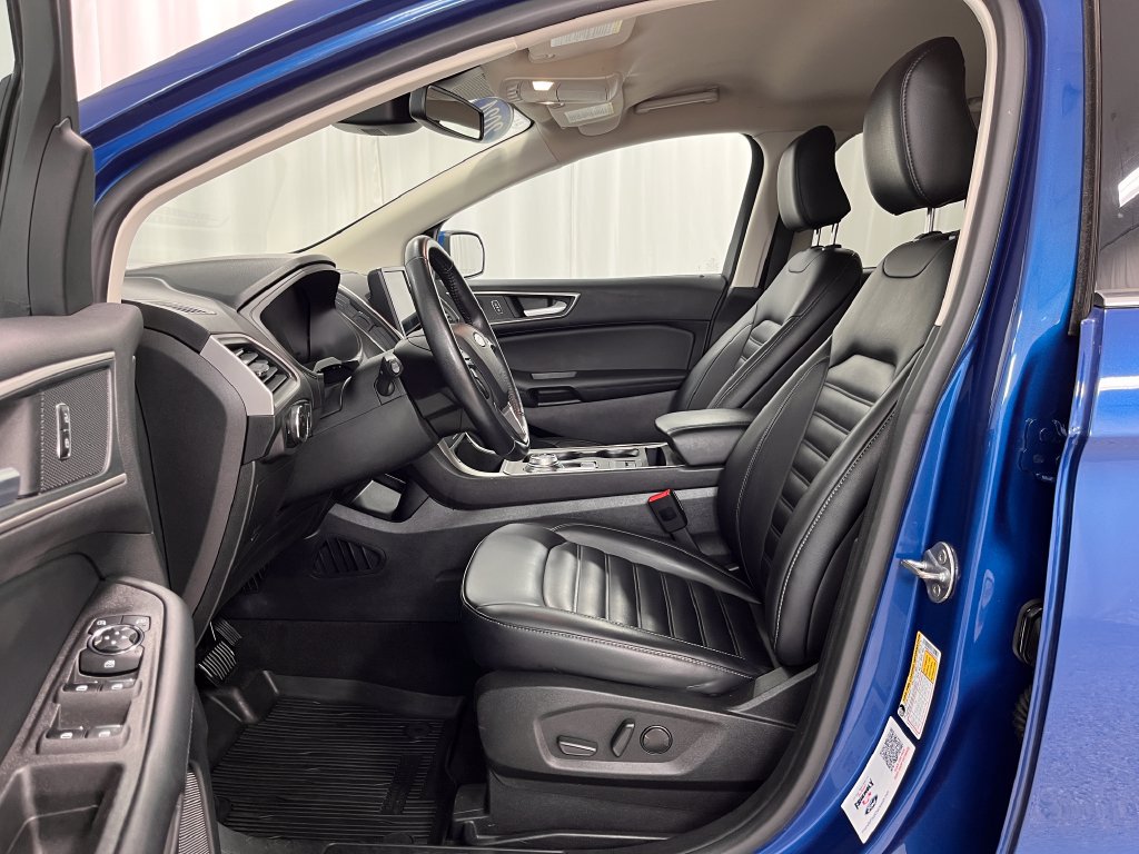 Used 2024 Ford Edge SEL AWD/4WD image 14