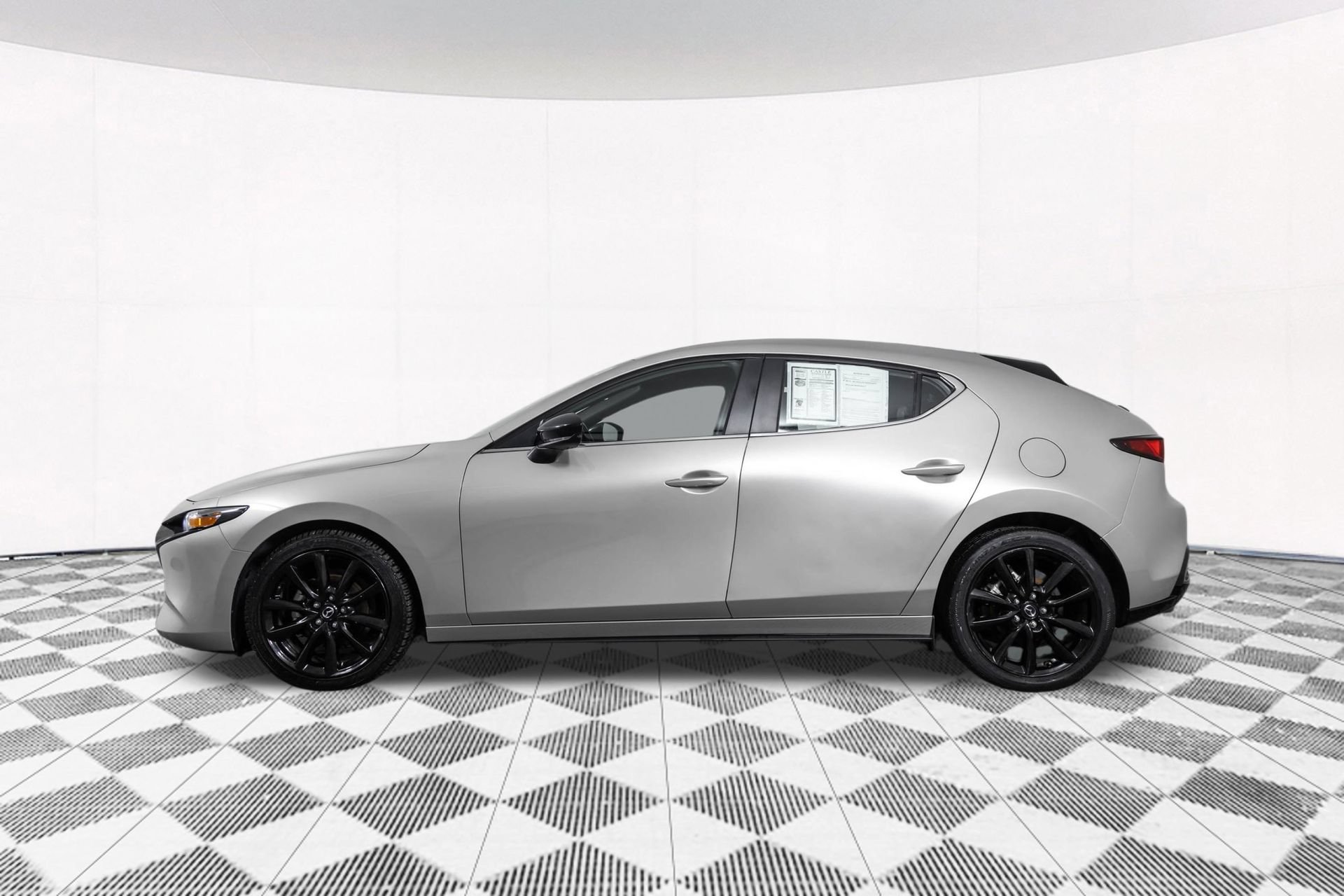Used 2024 MAZDA MAZDA3 s FWD image 13