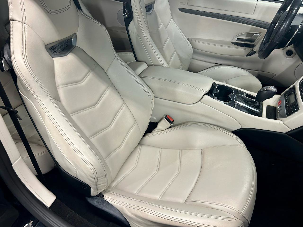 Used 2014 Maserati GranTurismo Sport image 17