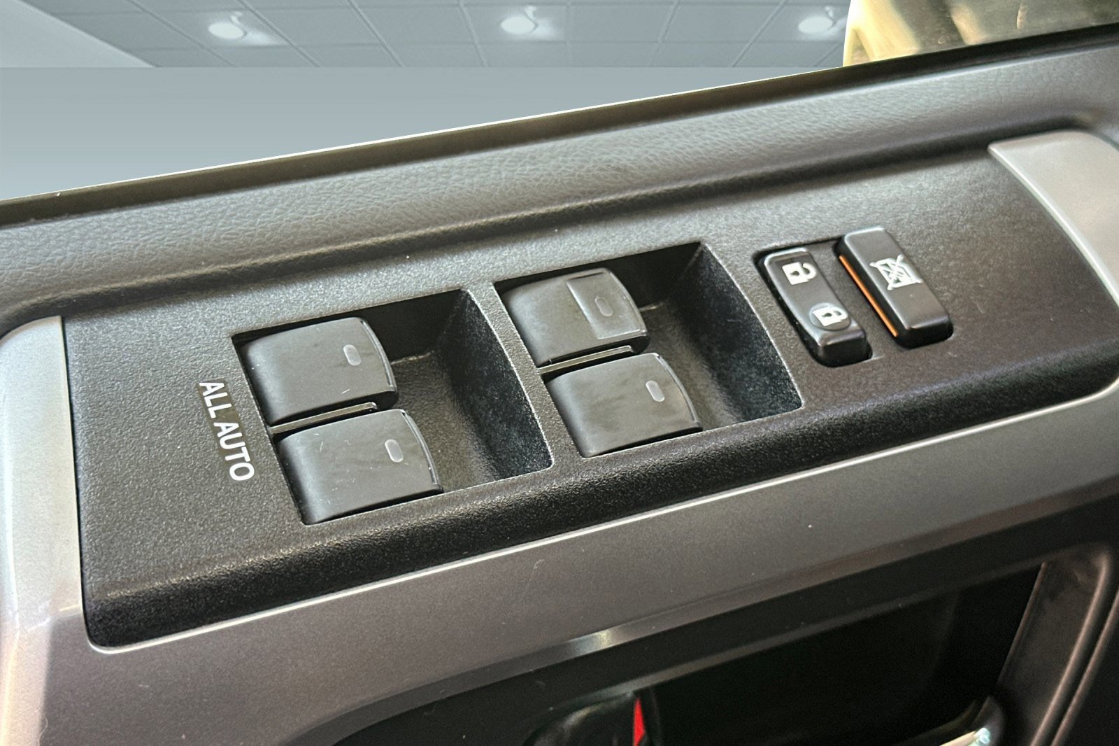 Used 2021 Toyota 4Runner SR5 RWD image 12
