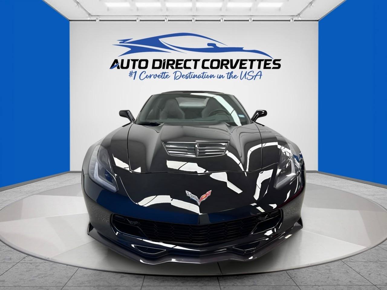 Used 2017 Chevrolet Corvette Z06 RWD image 2