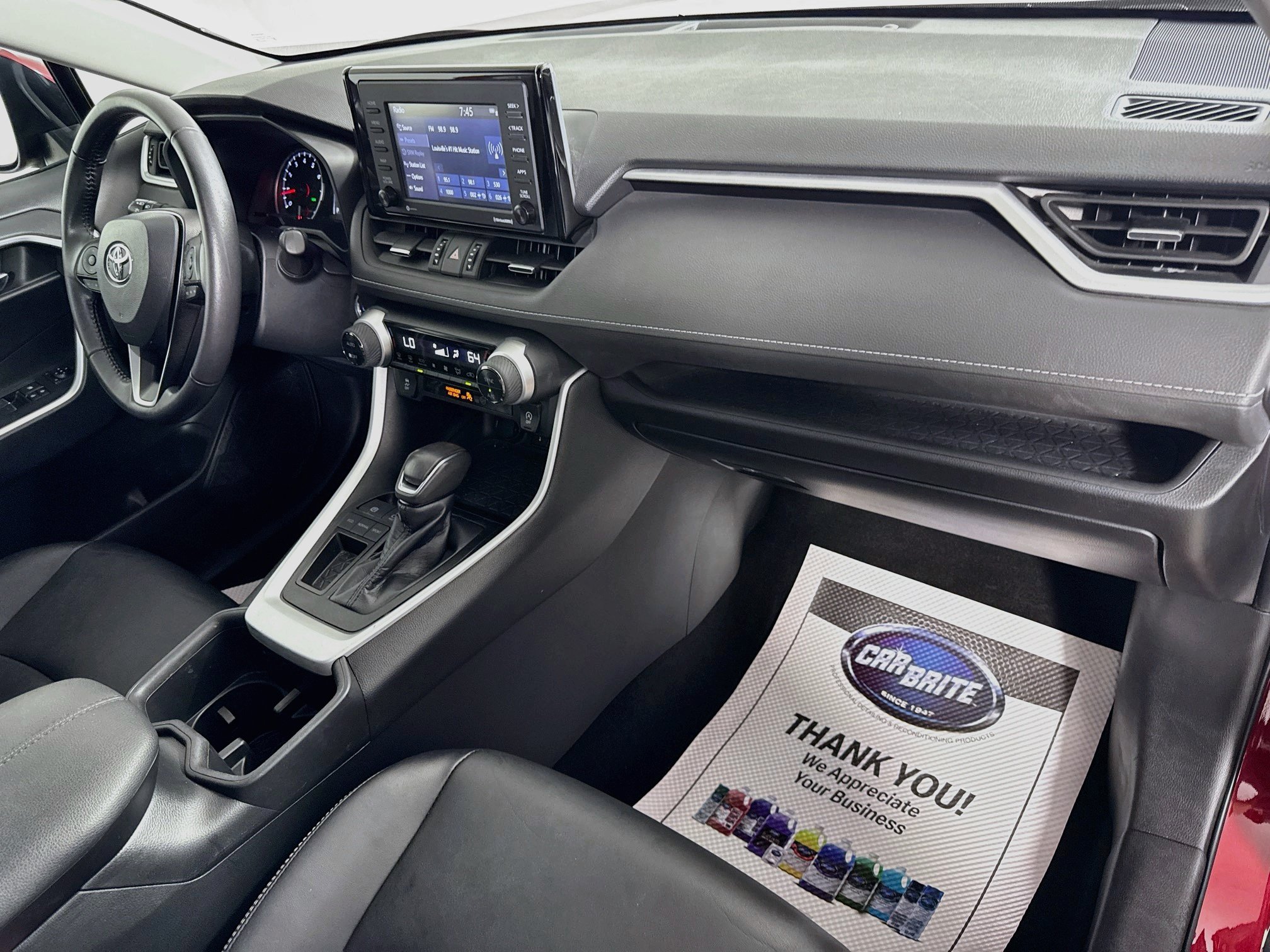 Certified 2022 Toyota RAV4 XLE Premium FWD image 27