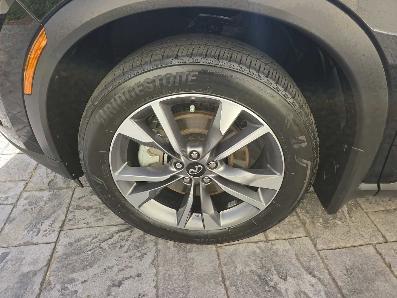 Certified 2024 INFINITI QX60 Luxe image 8