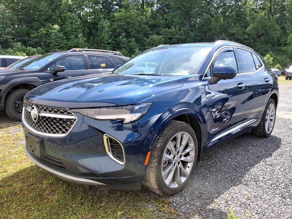 Used 2023 Buick Envision Avenir FWD image 2