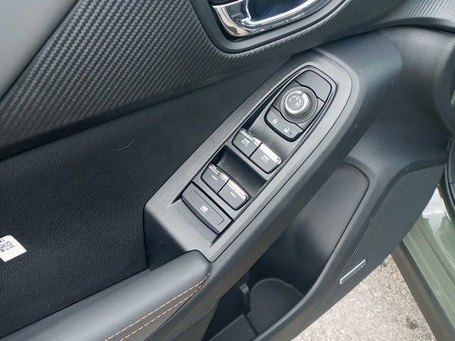 Used 2025 Subaru Crosstrek 2.5i Limited image 14