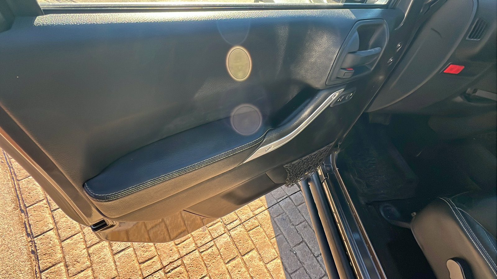 Used 2014 Jeep Wrangler Unlimited Rubicon image 14