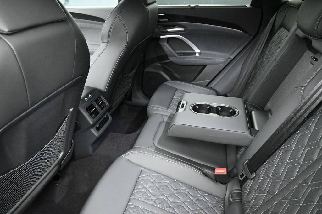New 2026 Audi SQ5 Premium Plus AWD/4WD image 17