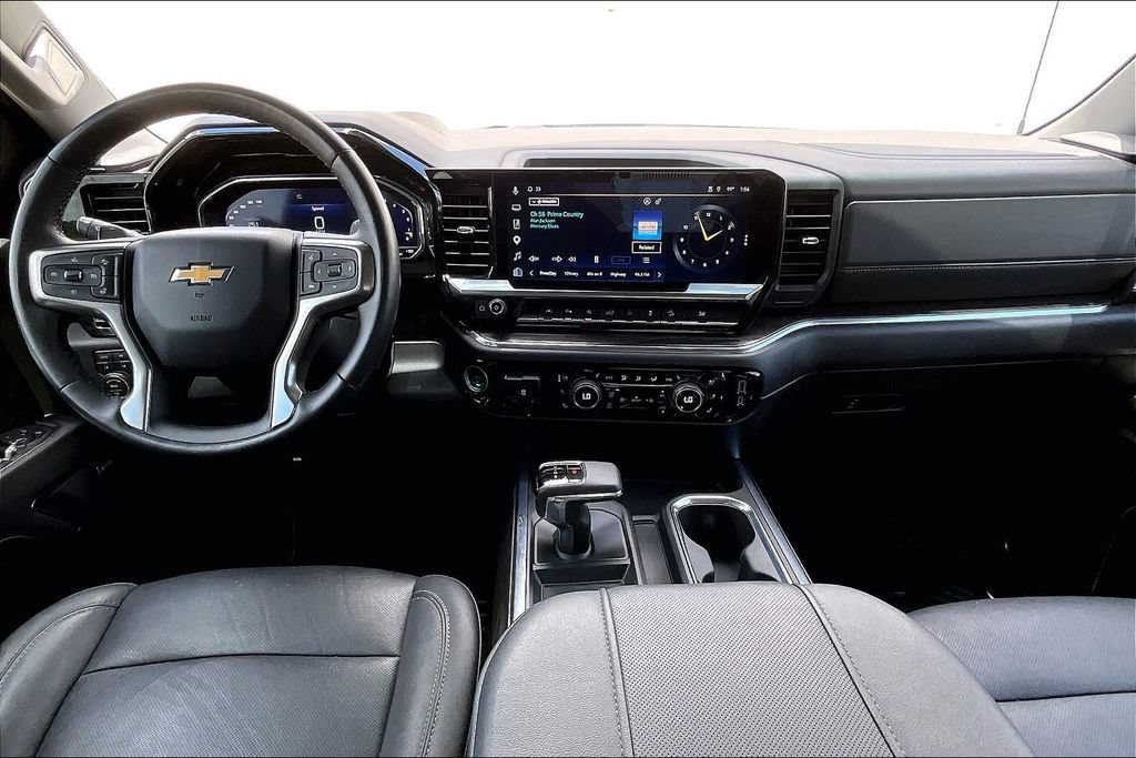 Used 2023 Chevrolet Silverado 1500 LTZ w/ Technology Package AWD/4WD image 18