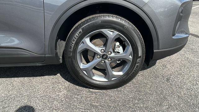 Used 2025 Ford Escape ST-Line AWD/4WD image 9