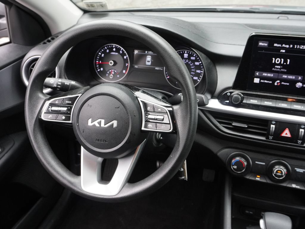 Used 2022 Kia Forte LXS FWD image 24