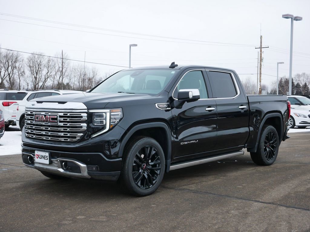 Used 2024 GMC Sierra 1500 Denali w/ Denali Reserve Package image 3