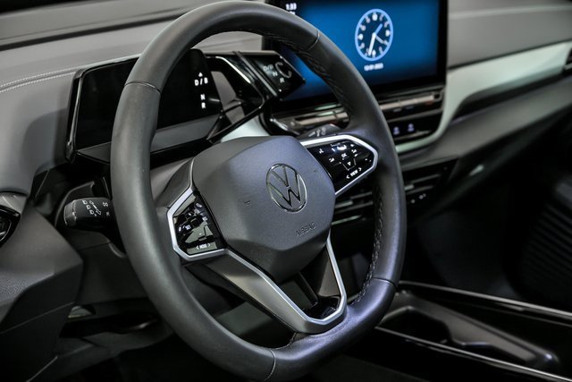 Used 2023 Volkswagen ID.4 Pro S Plus image 15
