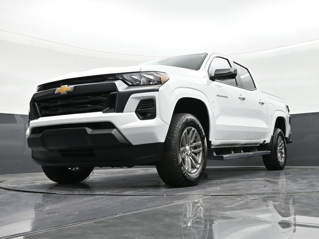 Used 2023 Chevrolet Colorado LT w/ LT Convenience Package image 21