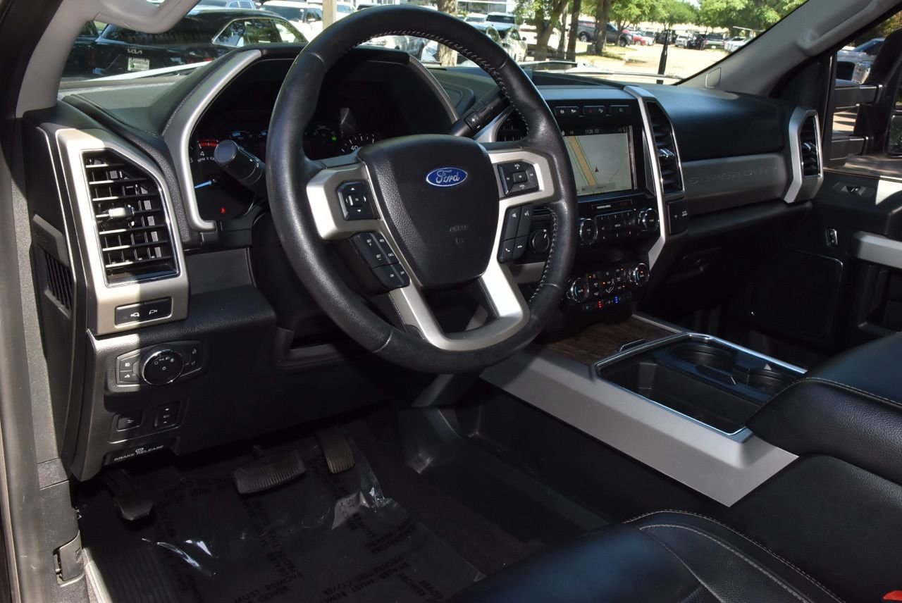 Used 2019 Ford F250 Lariat w/ Lariat Ultimate Package image 34