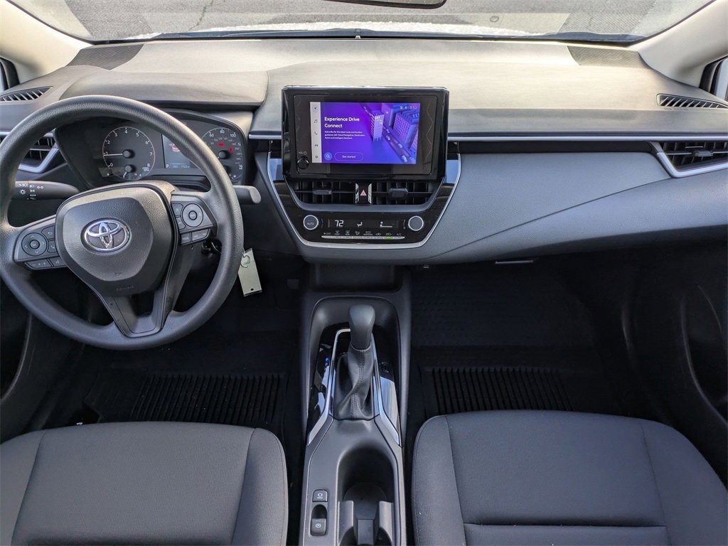 Used 2025 Toyota Corolla LE image 17
