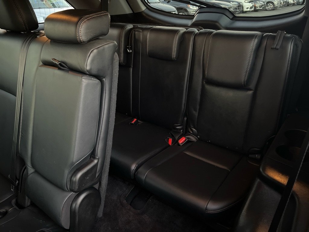 Used 2017 Toyota Highlander XLE image 18