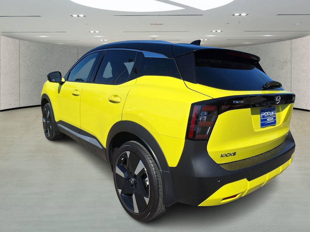 Certified 2025 Nissan Kicks SR w/ Interior Electronics Package image 3