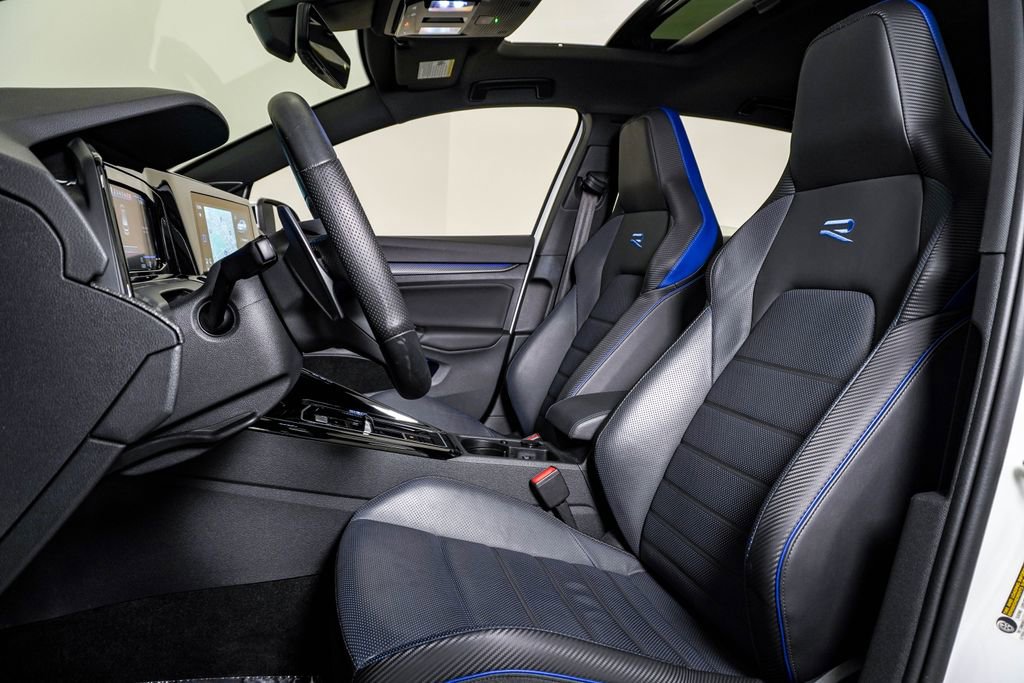 Used 2024 Volkswagen Golf R image 20