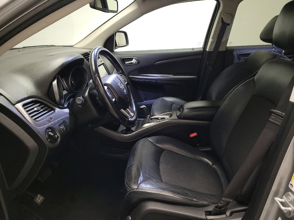 Used 2020 Dodge Journey Crossroad FWD image 17