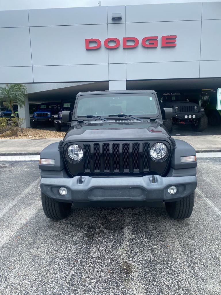 Used 2020 Jeep Wrangler Unlimited Sport image 2