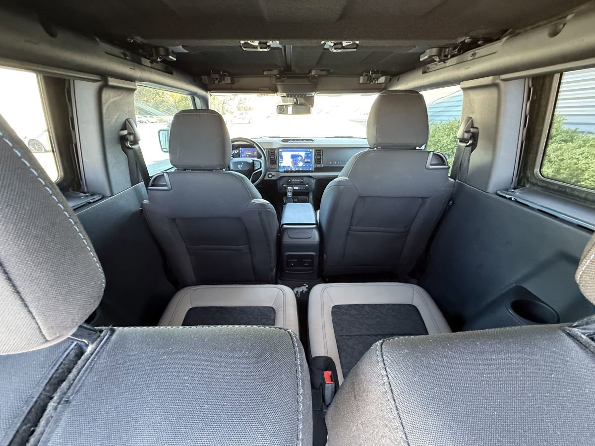 Used 2022 Ford Bronco Wildtrak image 13