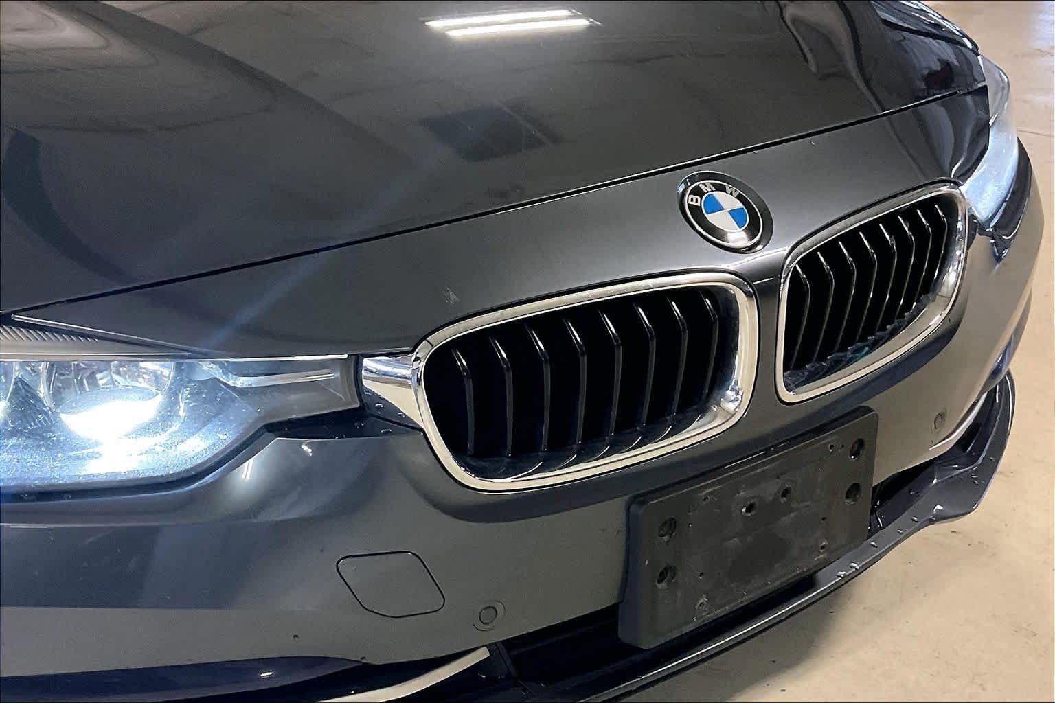 Used 2016 BMW 328i Sedan RWD image 30