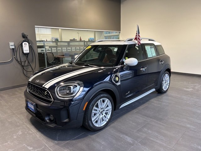 Used 2023 MINI Cooper Countryman SE w/ Storage Package image 24