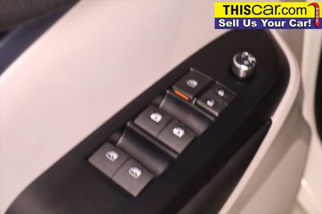 Used 2019 Toyota Highlander XLE FWD image 32
