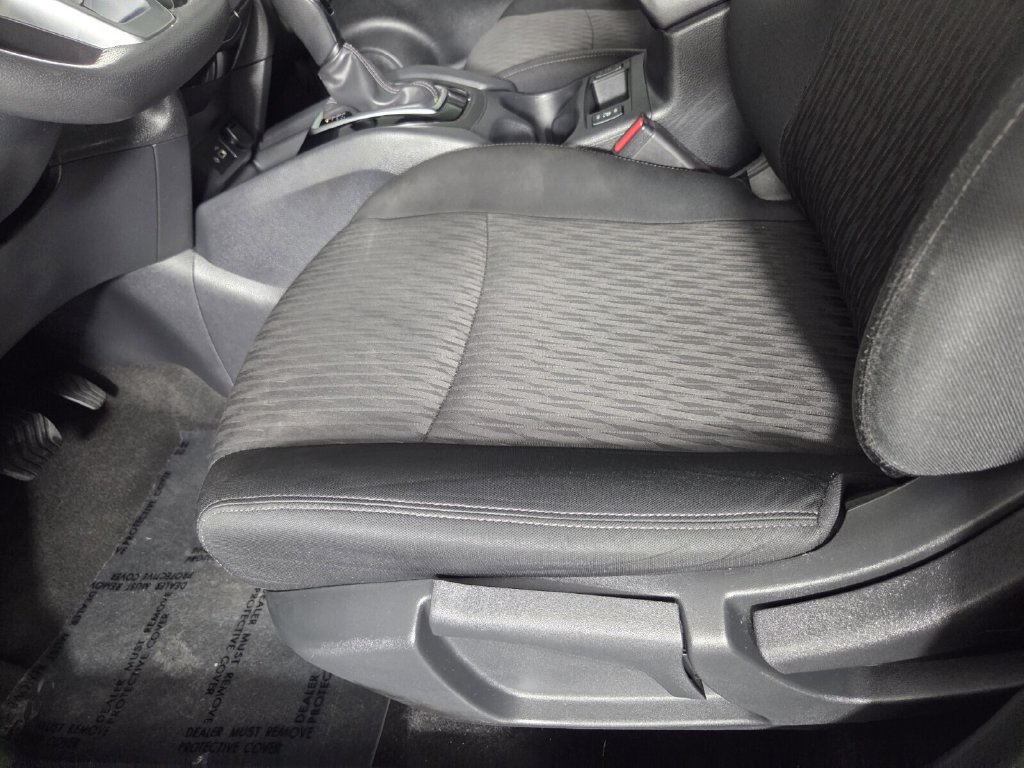 Used 2020 Nissan Rogue S w/ Special Edition Package FWD image 12