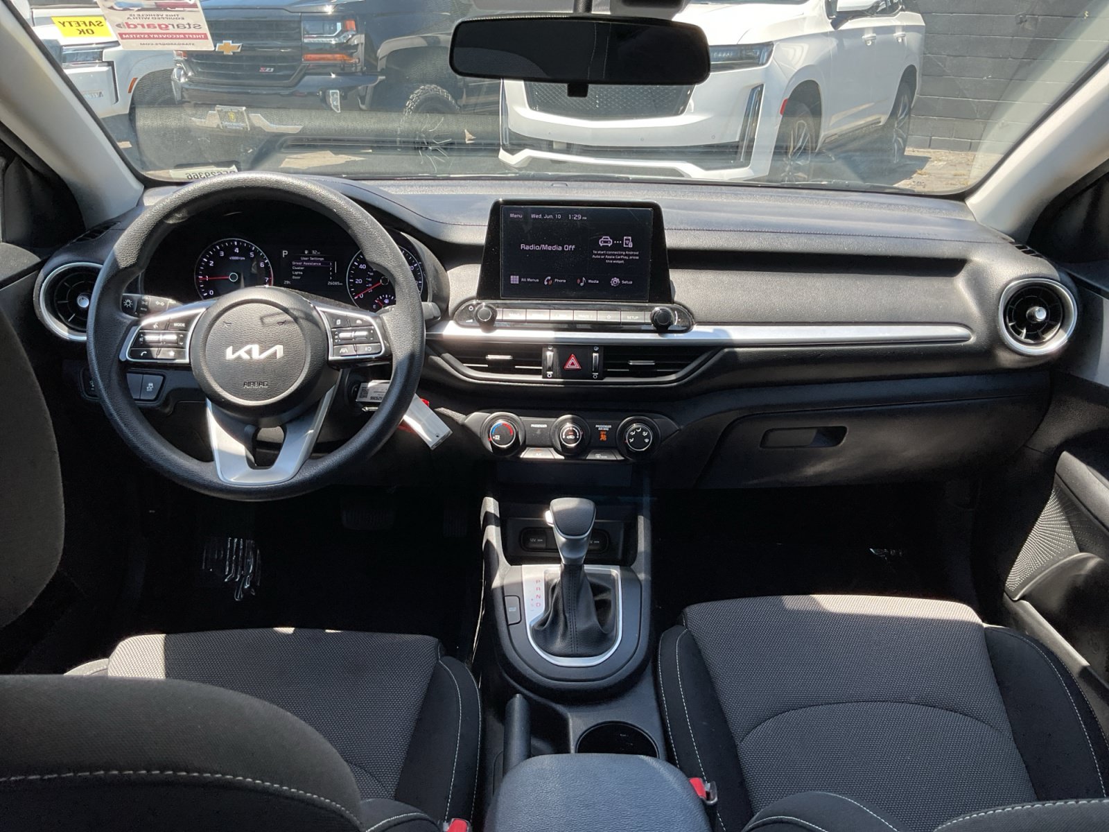 Used 2023 Kia Forte LXS FWD image 17