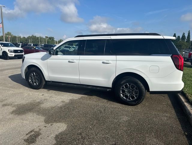 Used 2025 Ford Expedition Max Active RWD image 8