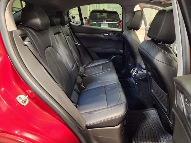 Used 2021 Alfa Romeo Stelvio Ti w/ Nero Edizione image 30