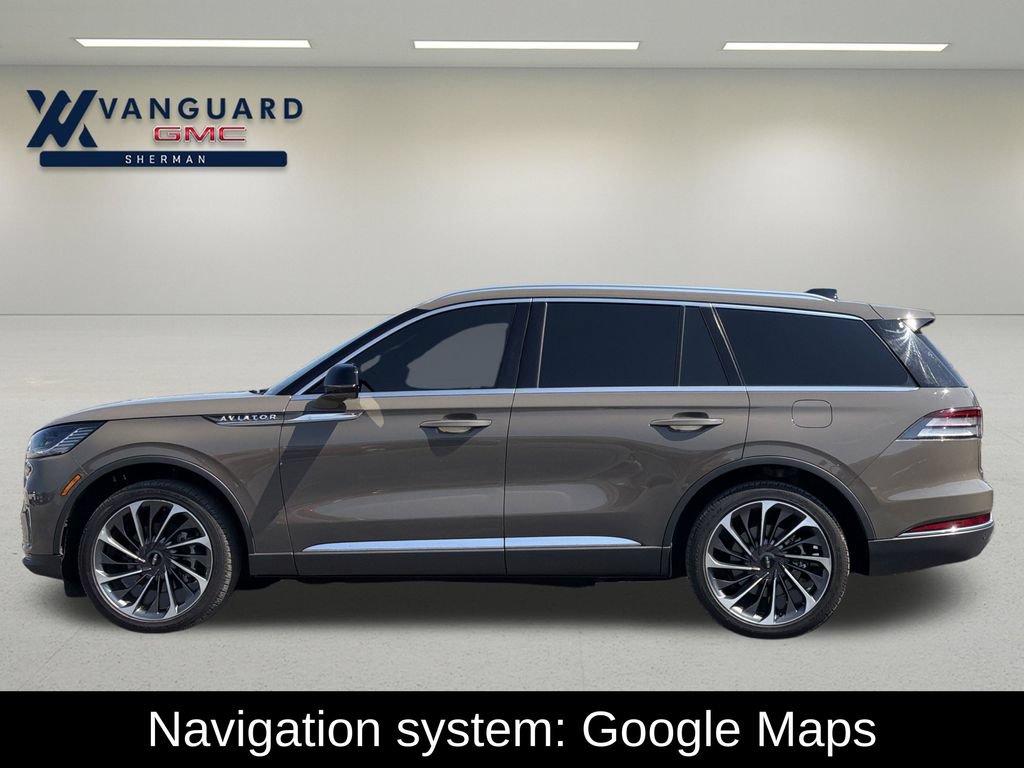 Used 2026 Lincoln Aviator Reserve AWD/4WD image 3