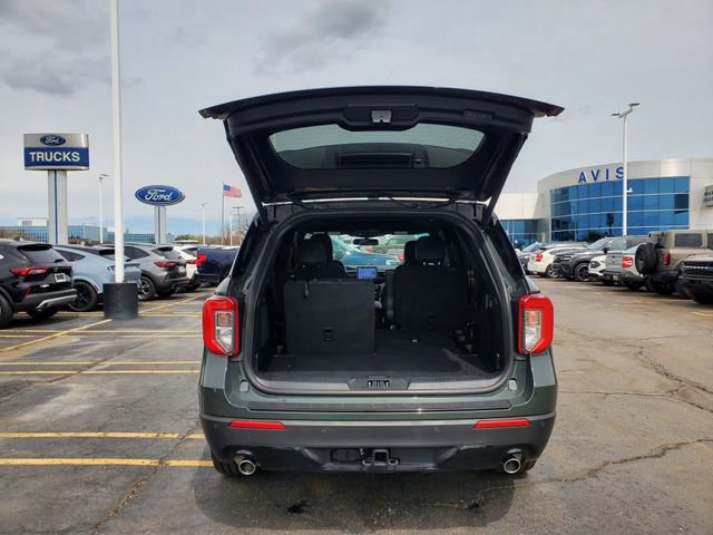 Used 2024 Ford Explorer ST-Line w/ Class IV Trailer Tow Package AWD/4WD image 32