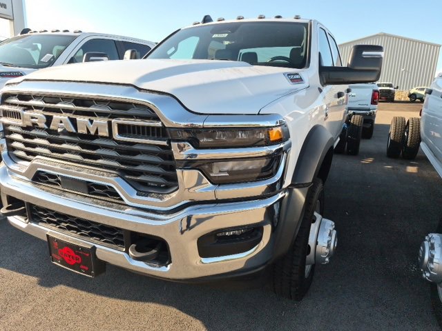 New 2025 RAM 5500 Tradesman image 3