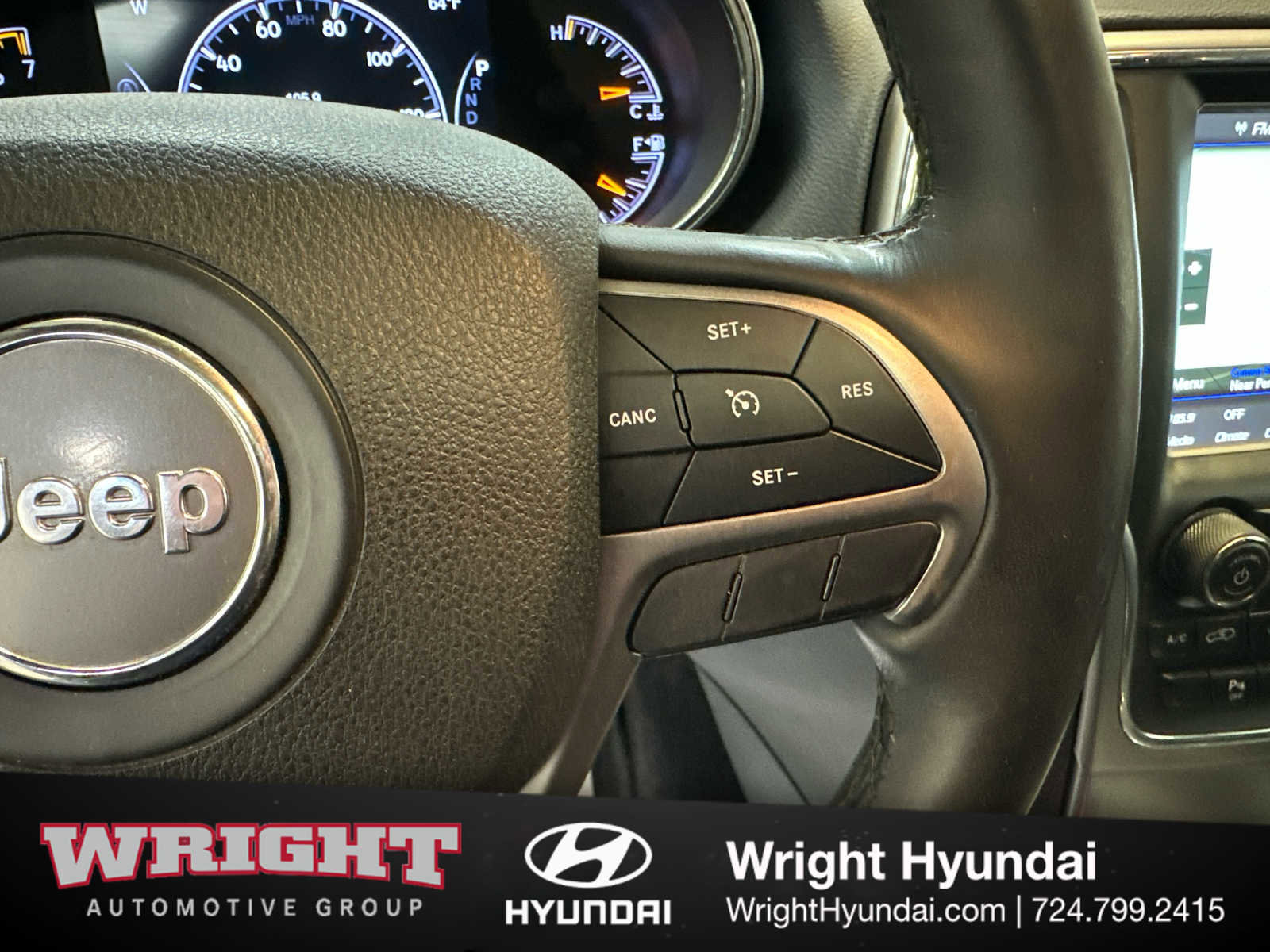 Used 2018 Jeep Grand Cherokee Limited image 21