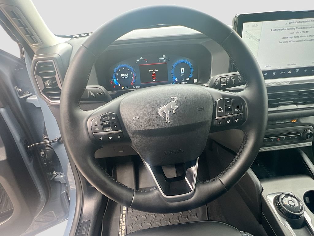 Used 2025 Ford Bronco Sport Outer Banks w/ Outer Banks Tech Package+ AWD/4WD image 11
