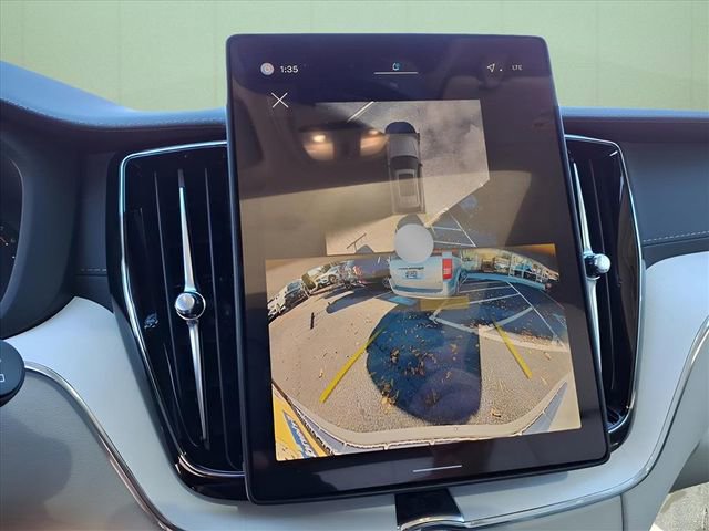 New 2026 Volvo XC60 B5 Ultra w/ Protection Package Premier image 20