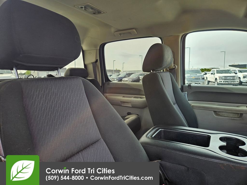 Used 2013 Chevrolet Silverado 1500 W/T AWD/4WD image 6